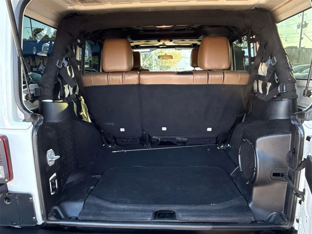 2012 Jeep Wrangler Unlimited Sahara