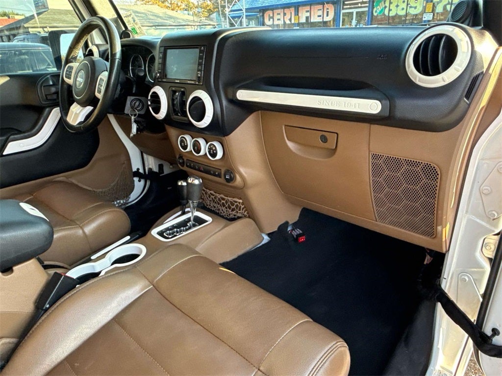 2012 Jeep Wrangler Unlimited Sahara