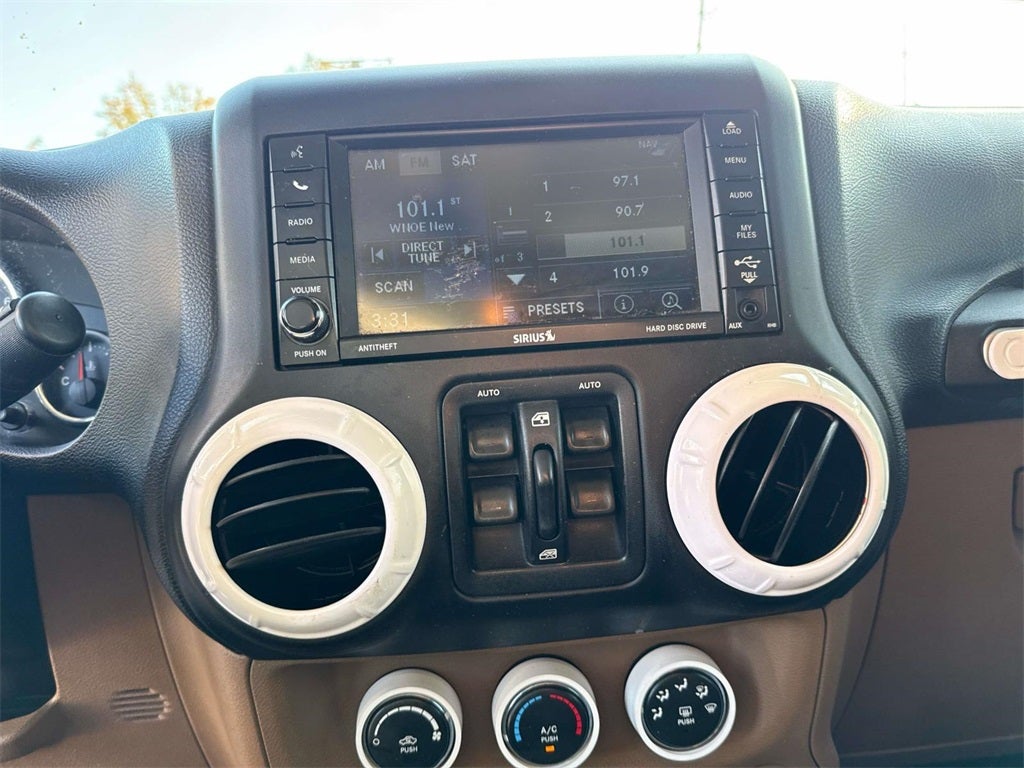 2012 Jeep Wrangler Unlimited Sahara