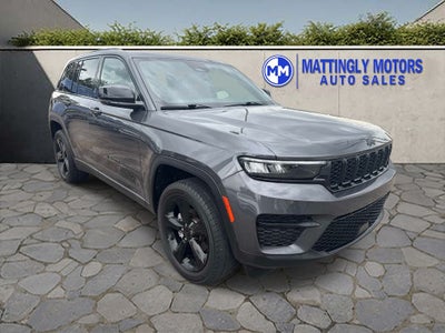 2022 Jeep Grand Cherokee Altitude