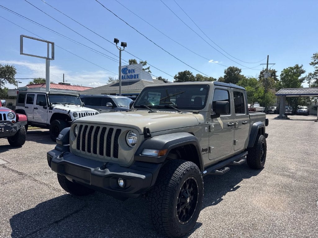 2020 Jeep Gladiator Sport