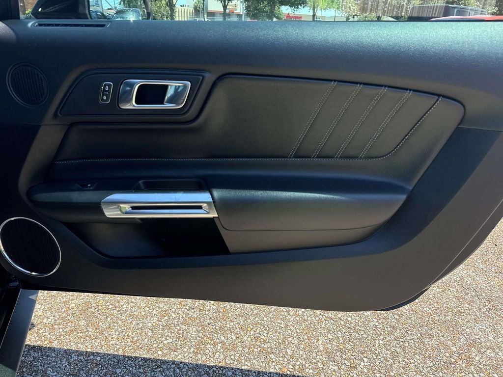2022 Ford Mustang EcoBoost Premium