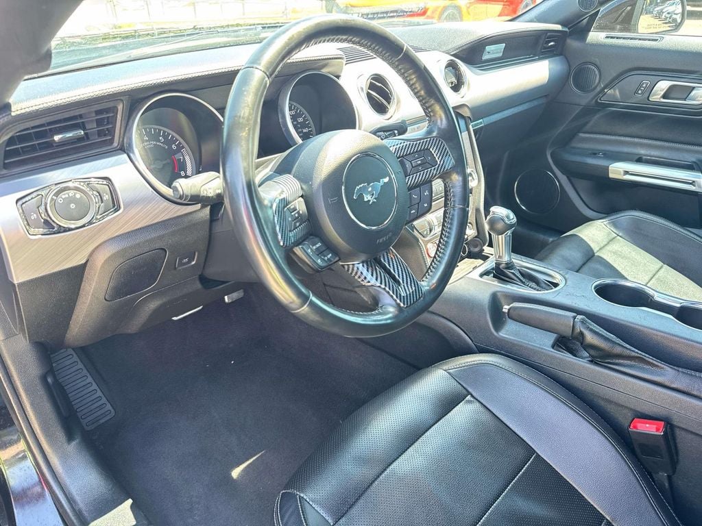 2022 Ford Mustang EcoBoost Premium