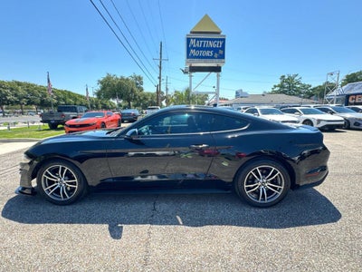 2022 Ford Mustang EcoBoost Premium