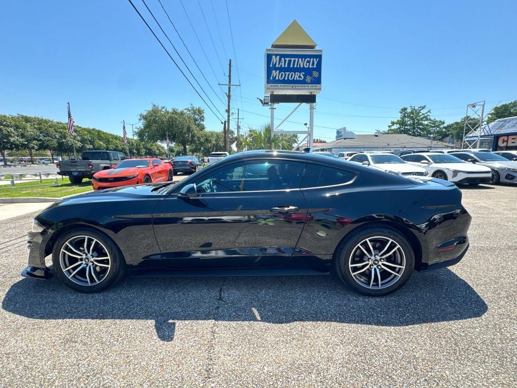 2022 Ford Mustang EcoBoost Premium