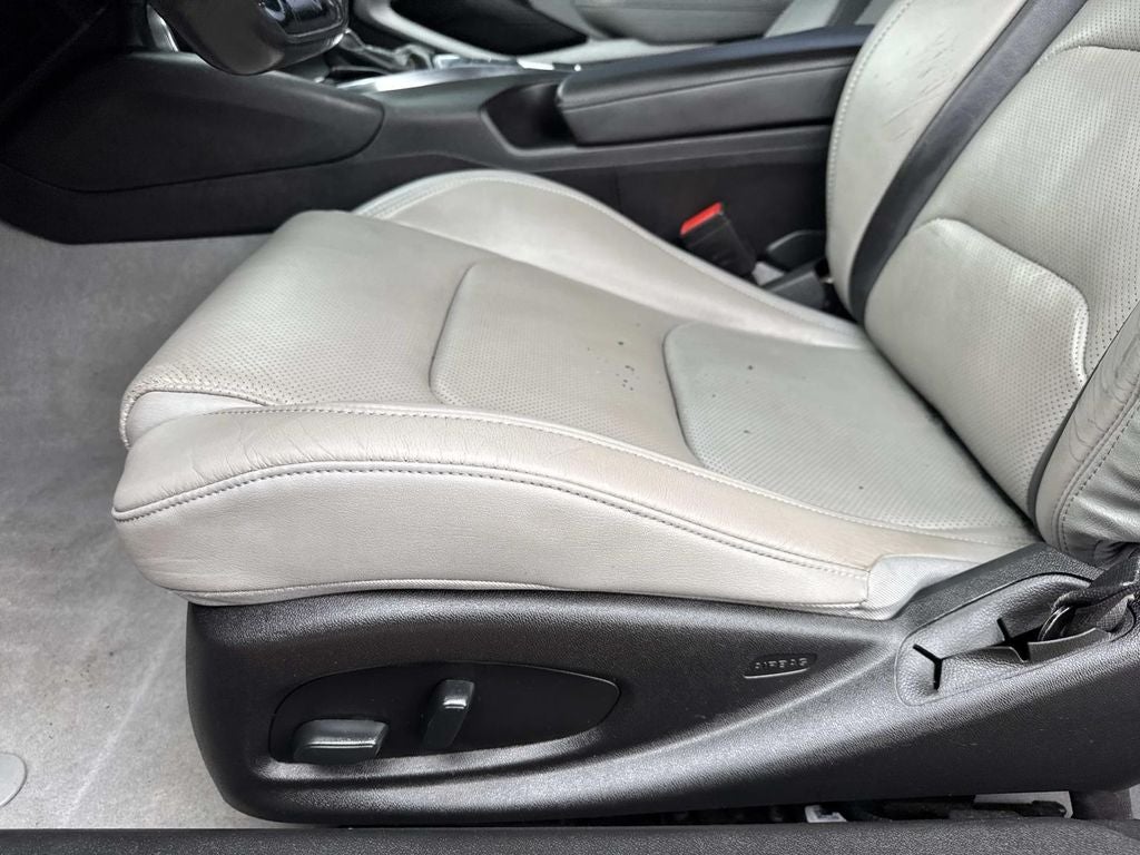 2019 Chevrolet Camaro 2LT 2LT
