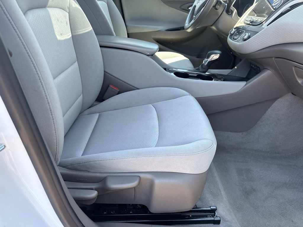 2023 Chevrolet Malibu LS 1FL