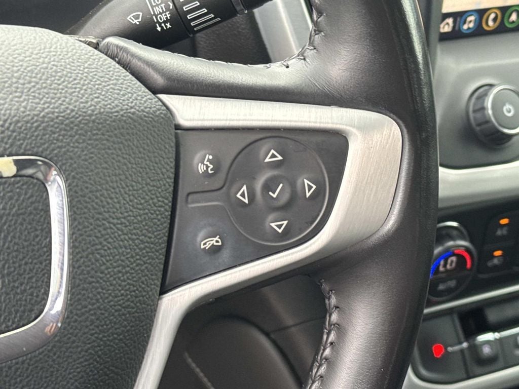 2021 GMC Acadia SLT