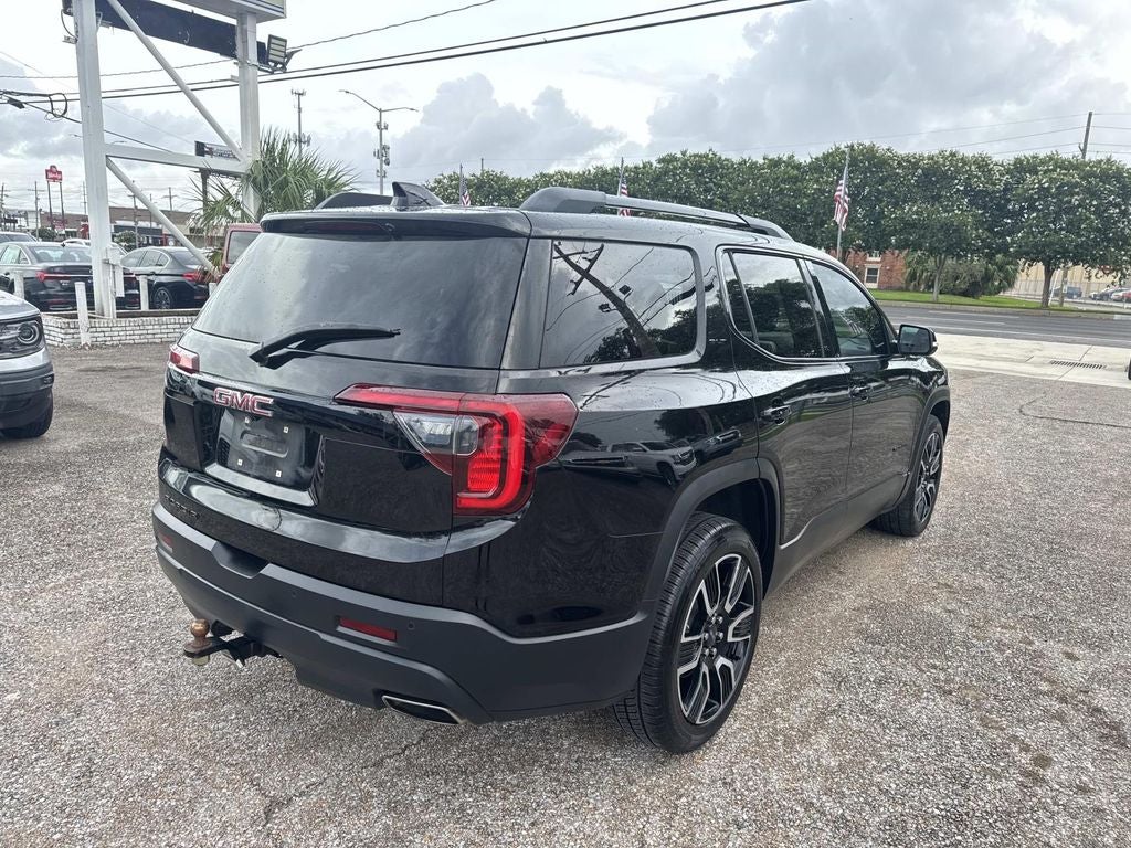 2021 GMC Acadia SLT
