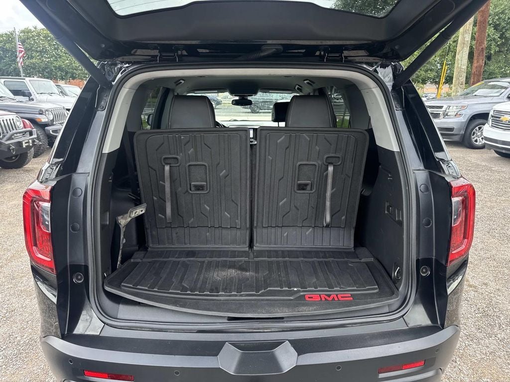 2021 GMC Acadia SLT