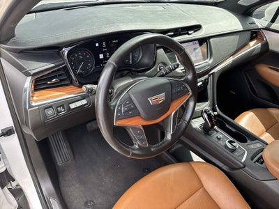 2021 Cadillac XT5 Premium Luxury