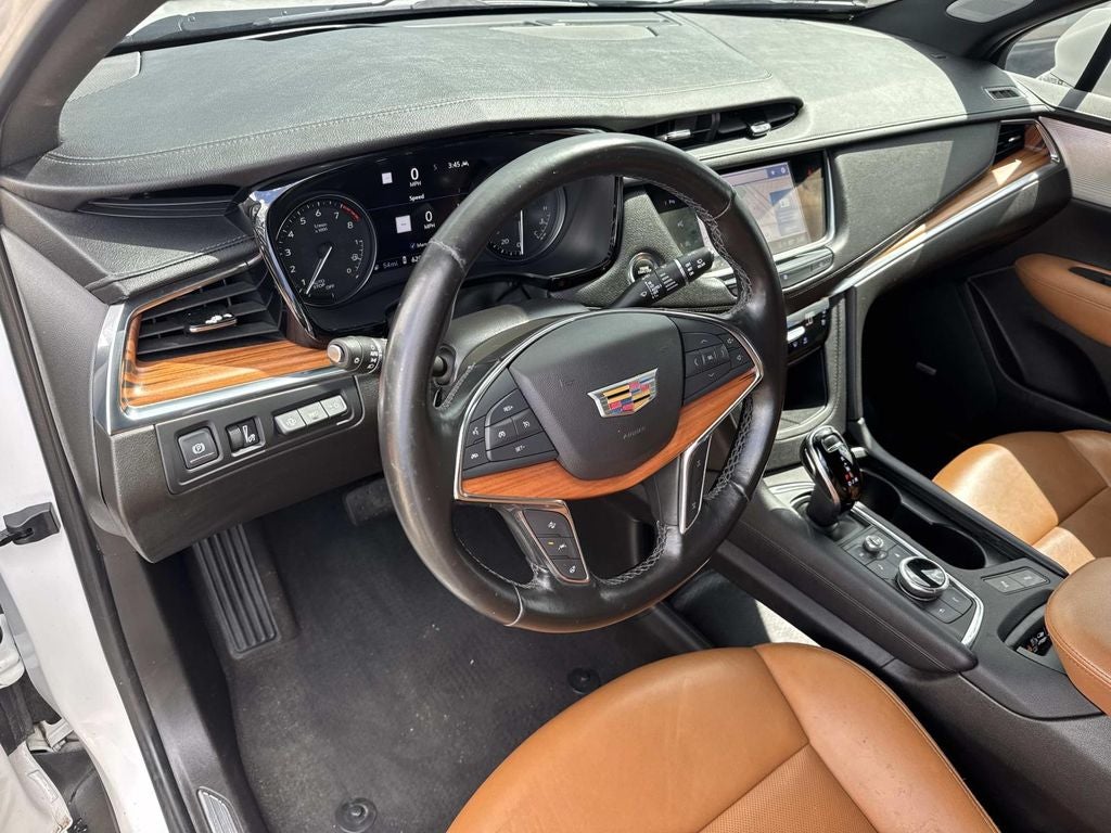 2021 Cadillac XT5 Premium Luxury