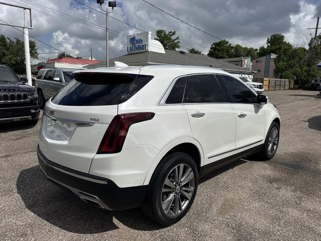 2021 Cadillac XT5 Premium Luxury