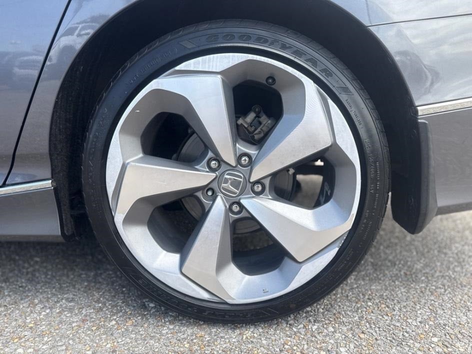 2018 Honda Accord Touring 2.0T