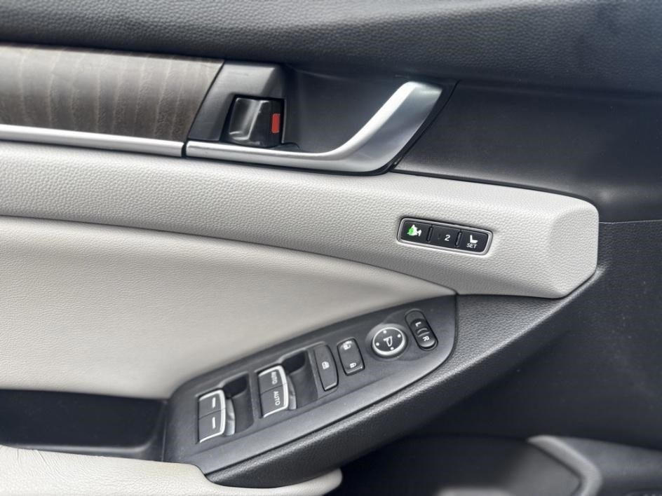 2018 Honda Accord Touring 2.0T