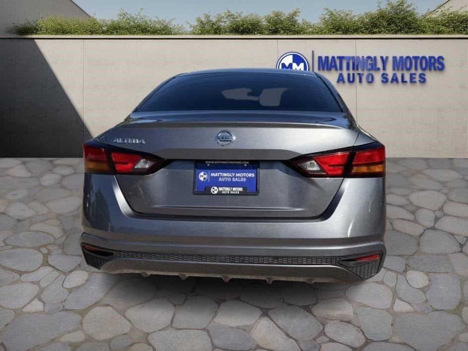 2022 Nissan Altima 2.5 S