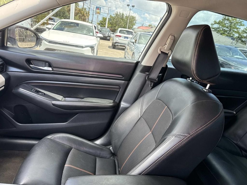 2022 Nissan Altima 2.5 SR
