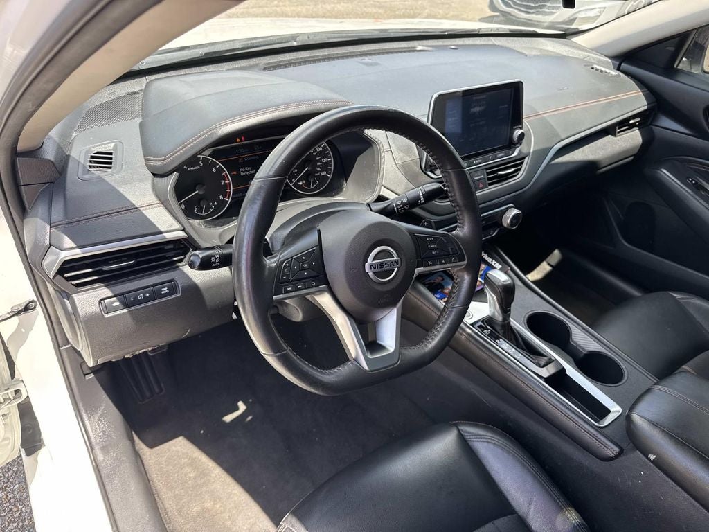 2022 Nissan Altima 2.5 SR