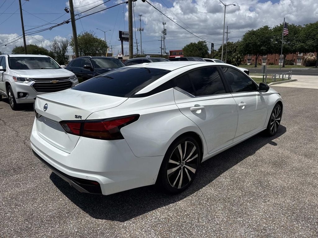 2022 Nissan Altima 2.5 SR