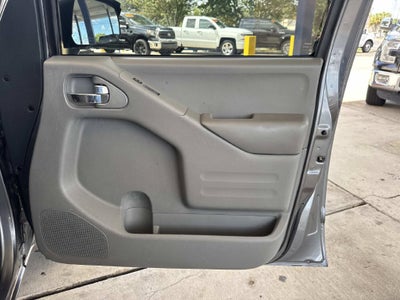 2016 Nissan Frontier SV