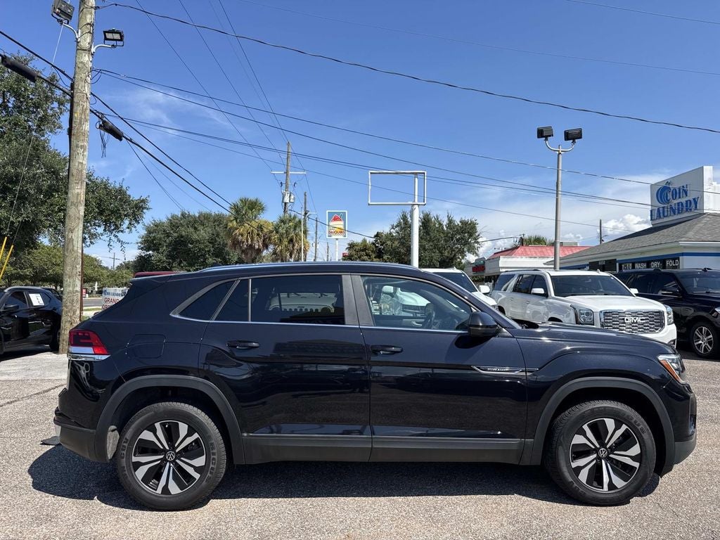 2024 Volkswagen Atlas Cross Sport 2.0T SE