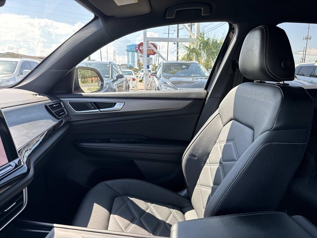 2024 Volkswagen Atlas Cross Sport 2.0T SE