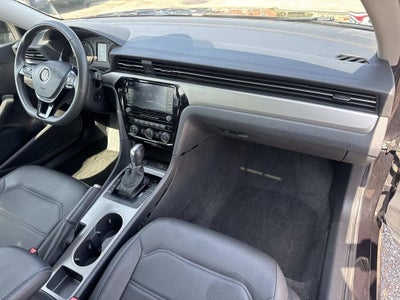 2021 Volkswagen Passat 2.0T SE