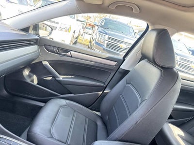 2021 Volkswagen Passat 2.0T SE