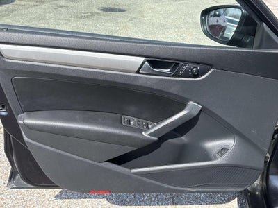 2021 Volkswagen Passat 2.0T SE