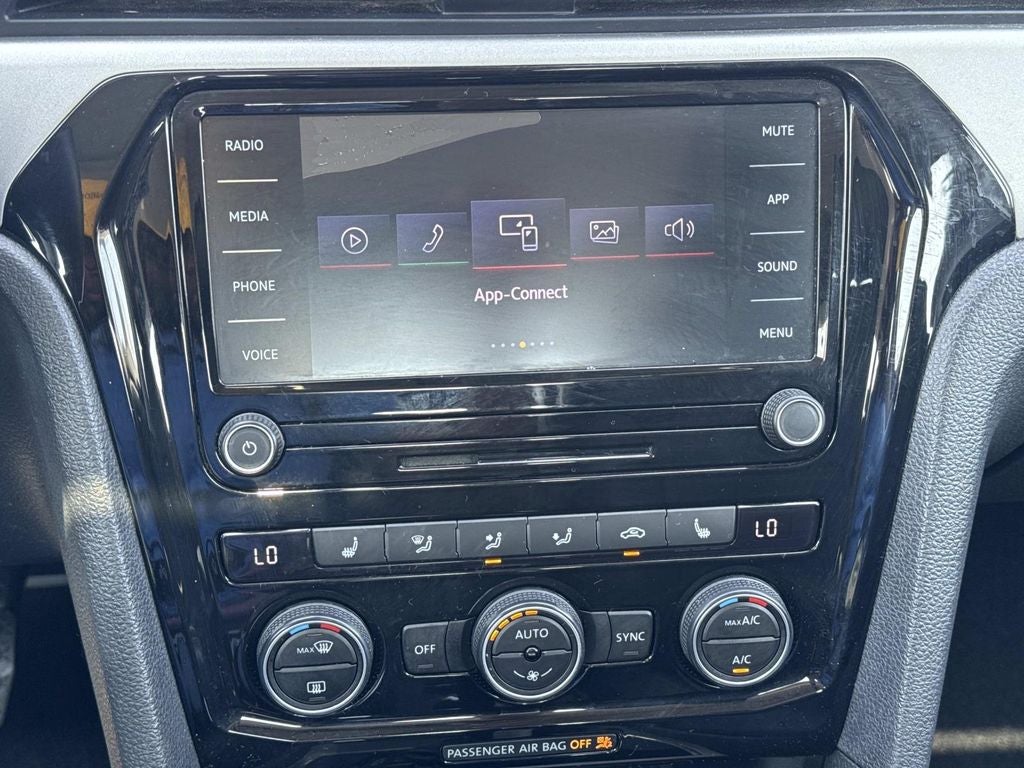 2021 Volkswagen Passat 2.0T SE