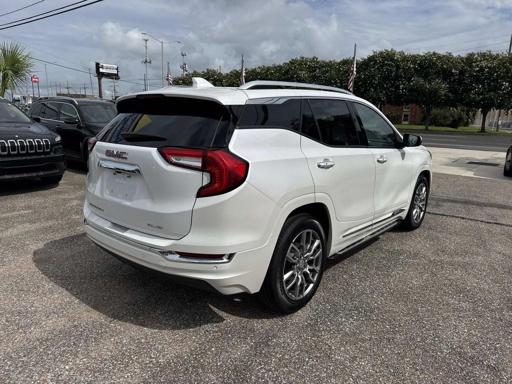 2022 GMC Terrain Denali