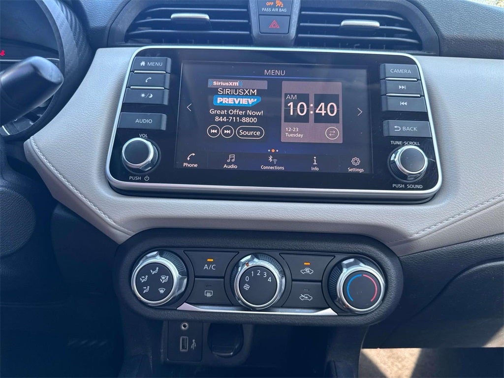 2021 Nissan Versa 1.6 SV