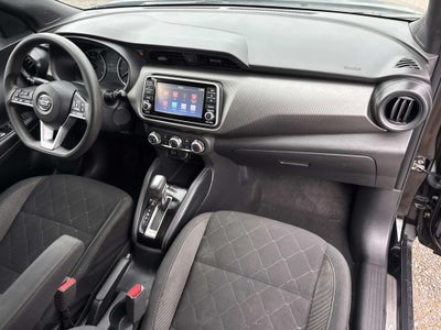 2019 Nissan Kicks S