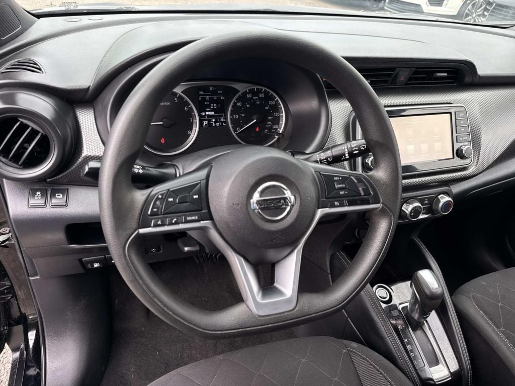 2019 Nissan Kicks S