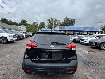 2019 Nissan Kicks S