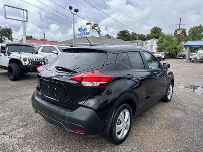 2019 Nissan Kicks S