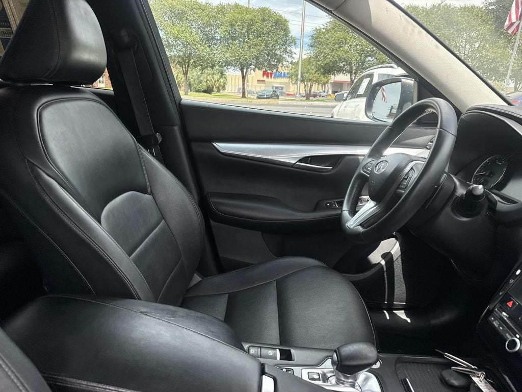 2021 INFINITI QX50 LUXE