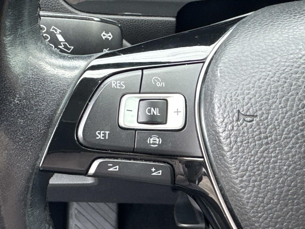 2019 Volkswagen Tiguan 2.0T SE