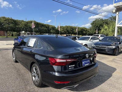 2021 Volkswagen Jetta R-Line