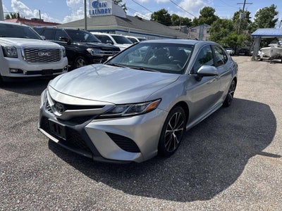 2019 Toyota Camry SE