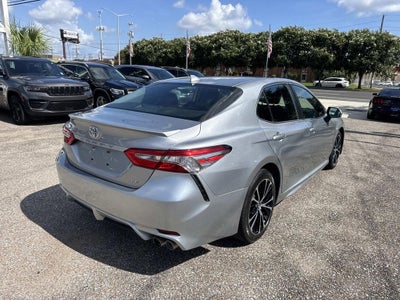 2019 Toyota Camry SE