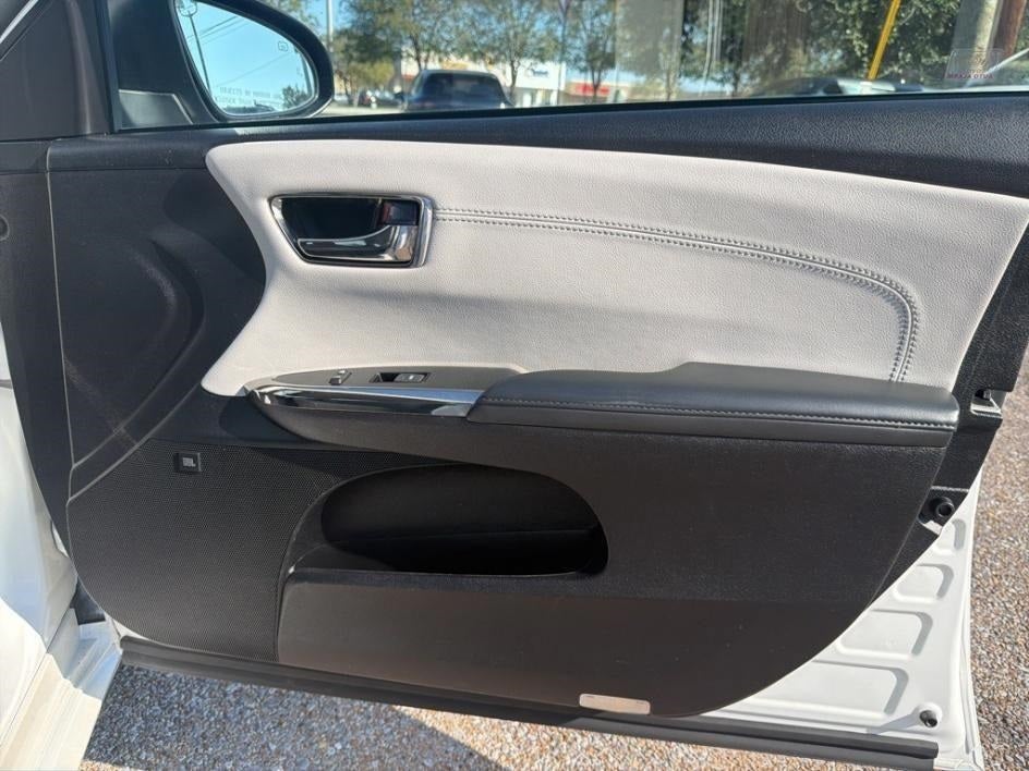 2017 Toyota Avalon Limited