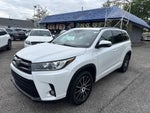 2017 Toyota Highlander SE