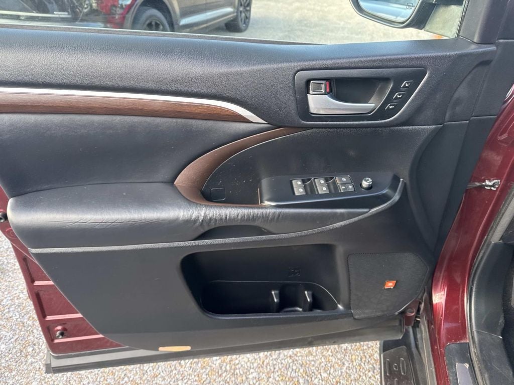 2015 Toyota Highlander Limited