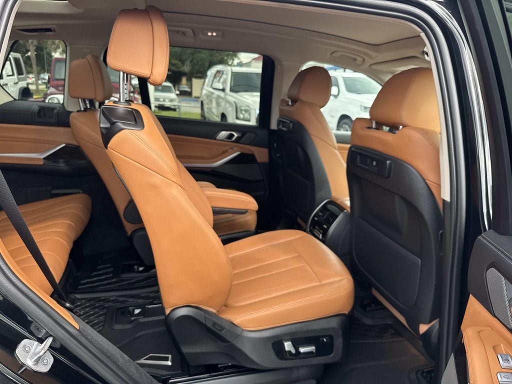 2021 BMW X7 xDrive40i