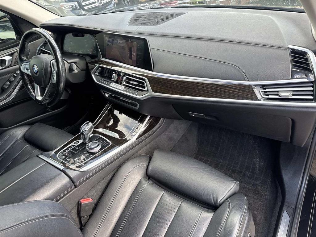 2019 BMW X7 xDrive40i