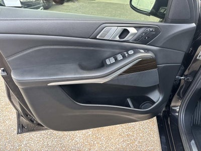 2019 BMW X7 xDrive40i