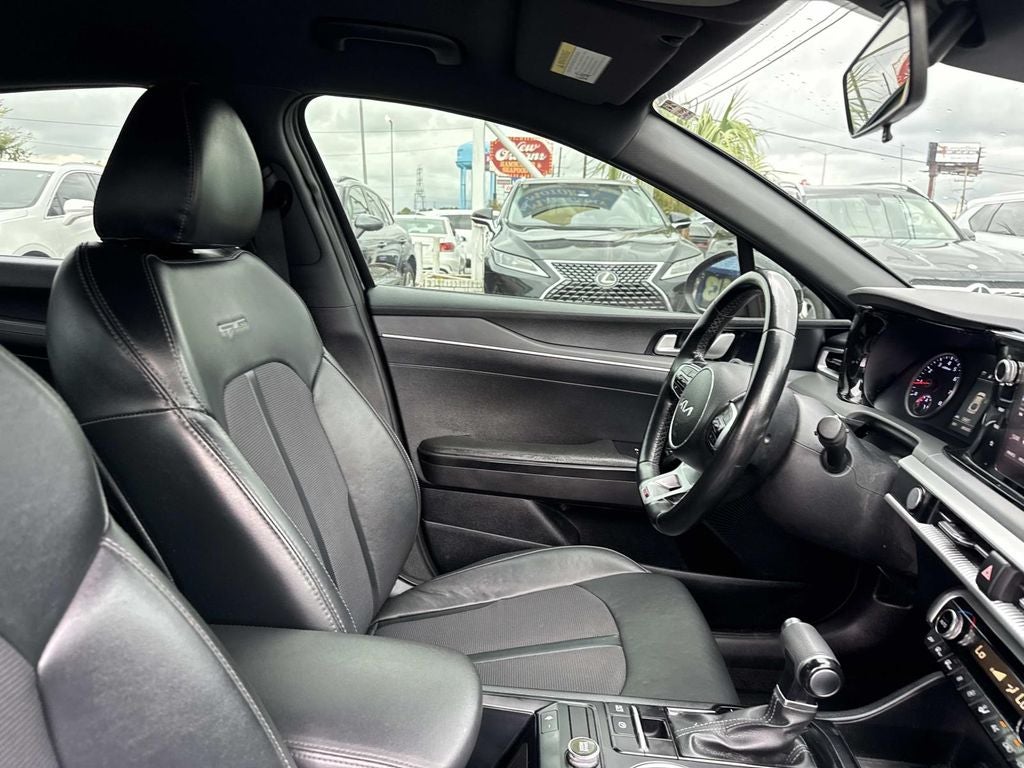 2022 Kia K5 GT-Line