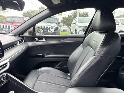 2022 Kia K5 GT-Line