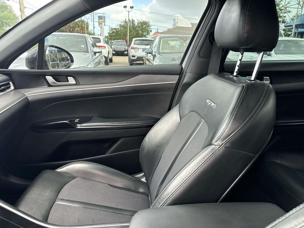 2022 Kia K5 GT-Line